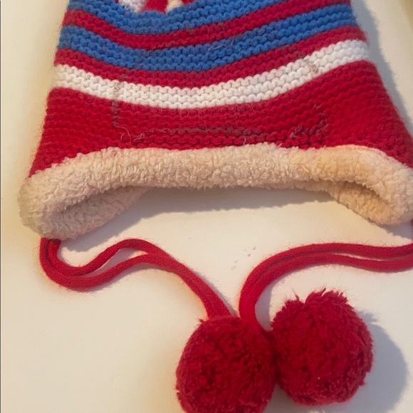 Red Kids Hat - Picture 3 of 4